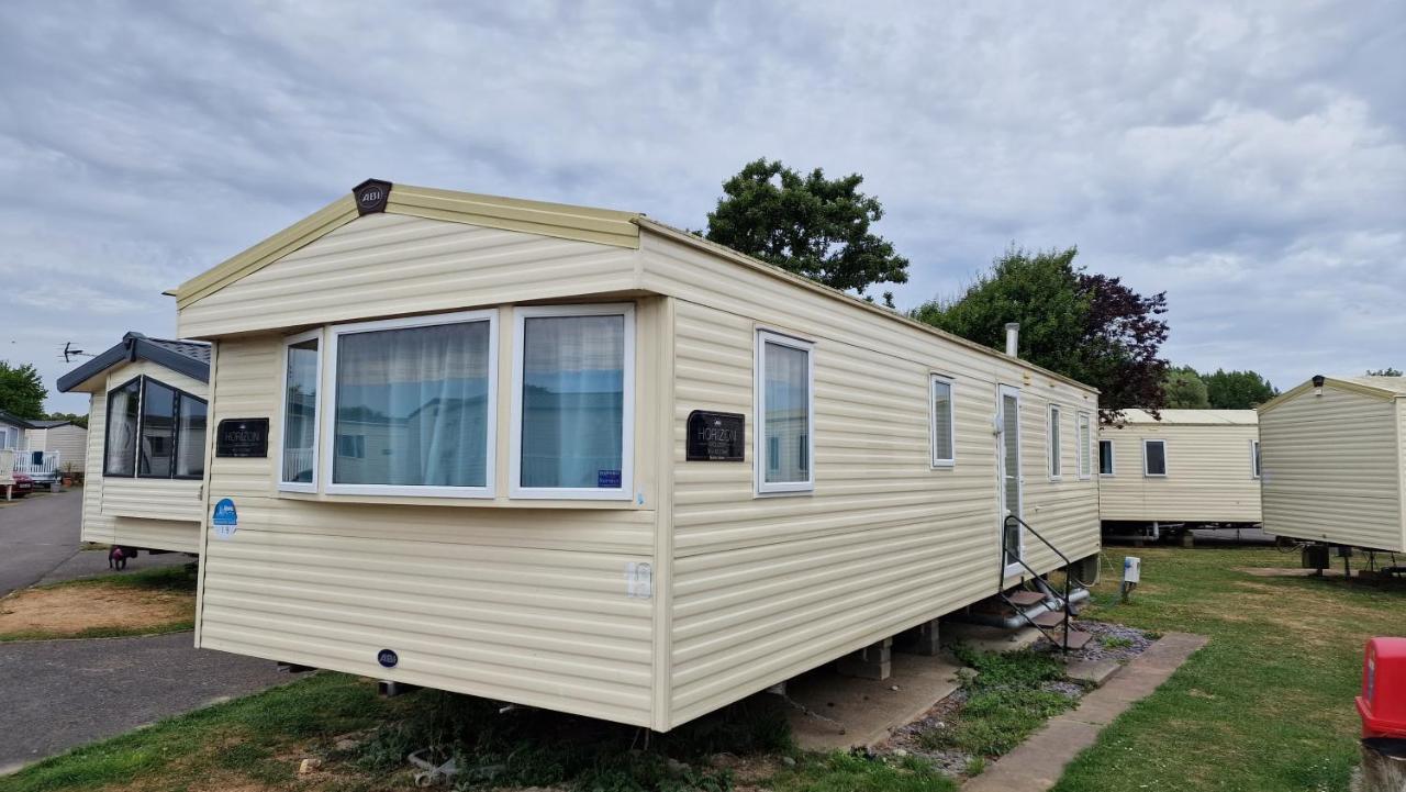 Combe Haven Holiday Park - Laterooms