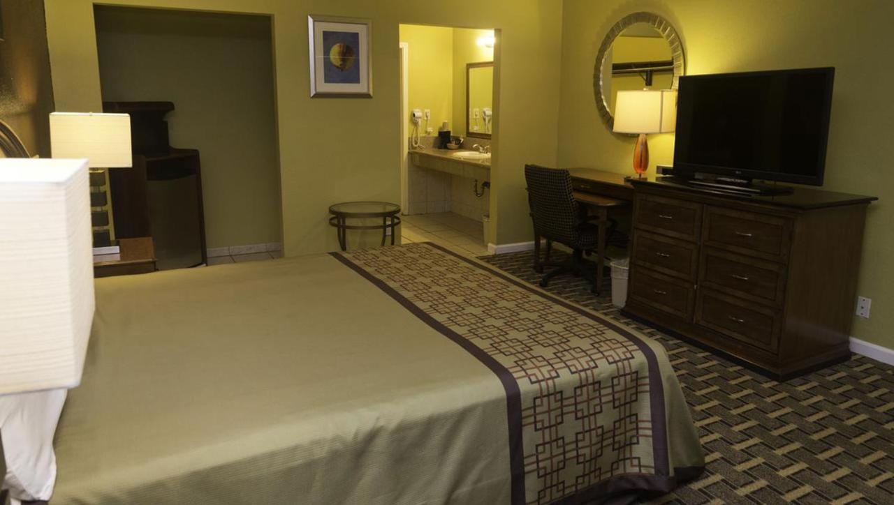 Imperial Motel — photo 22
