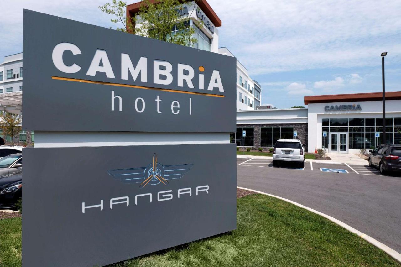 Cambria Hotel Nashville Airport