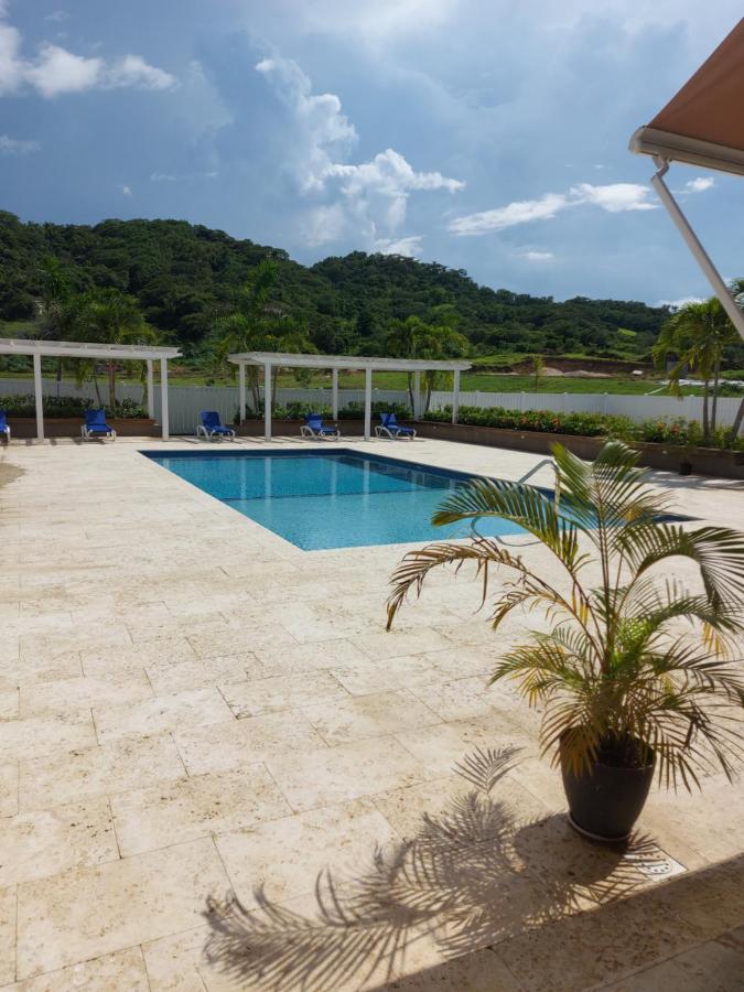 Cozy Ocean Home Jamaica - 5