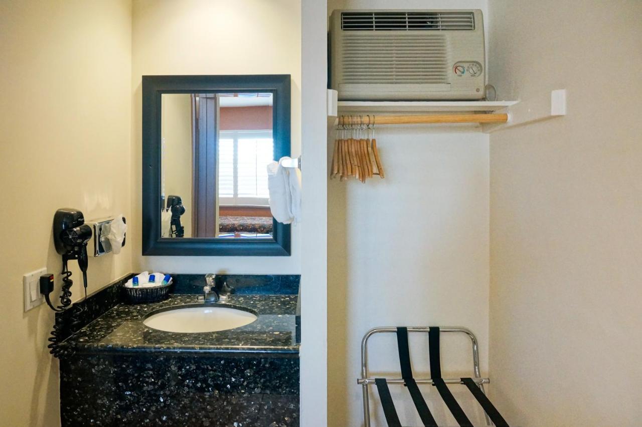 Dunes Inn - Sunset - 3