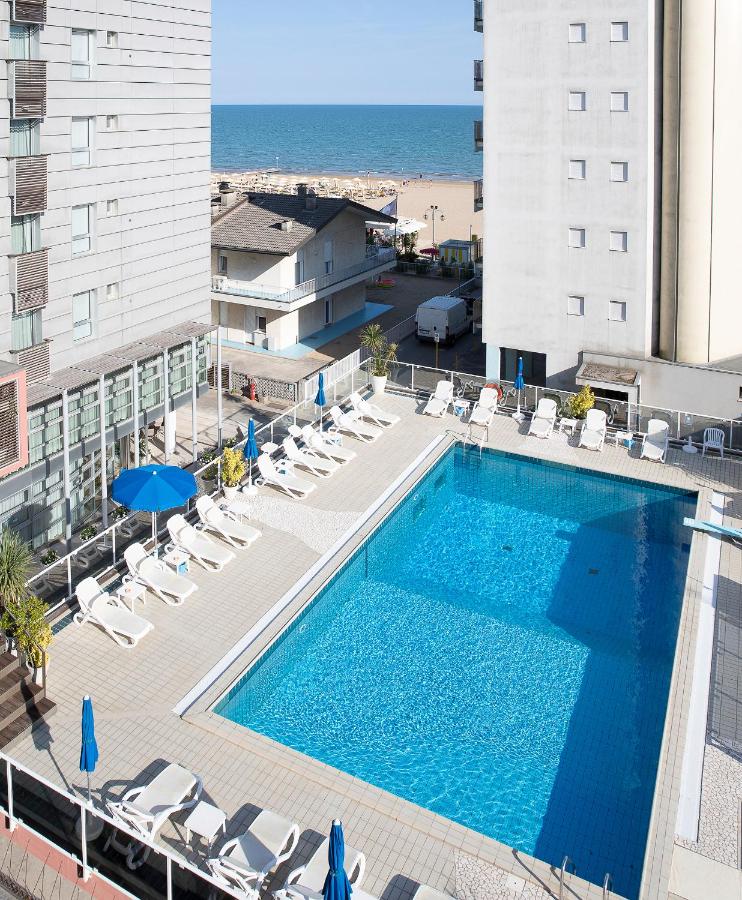 Image: Hotel Rosanna 3 Stelle Superior