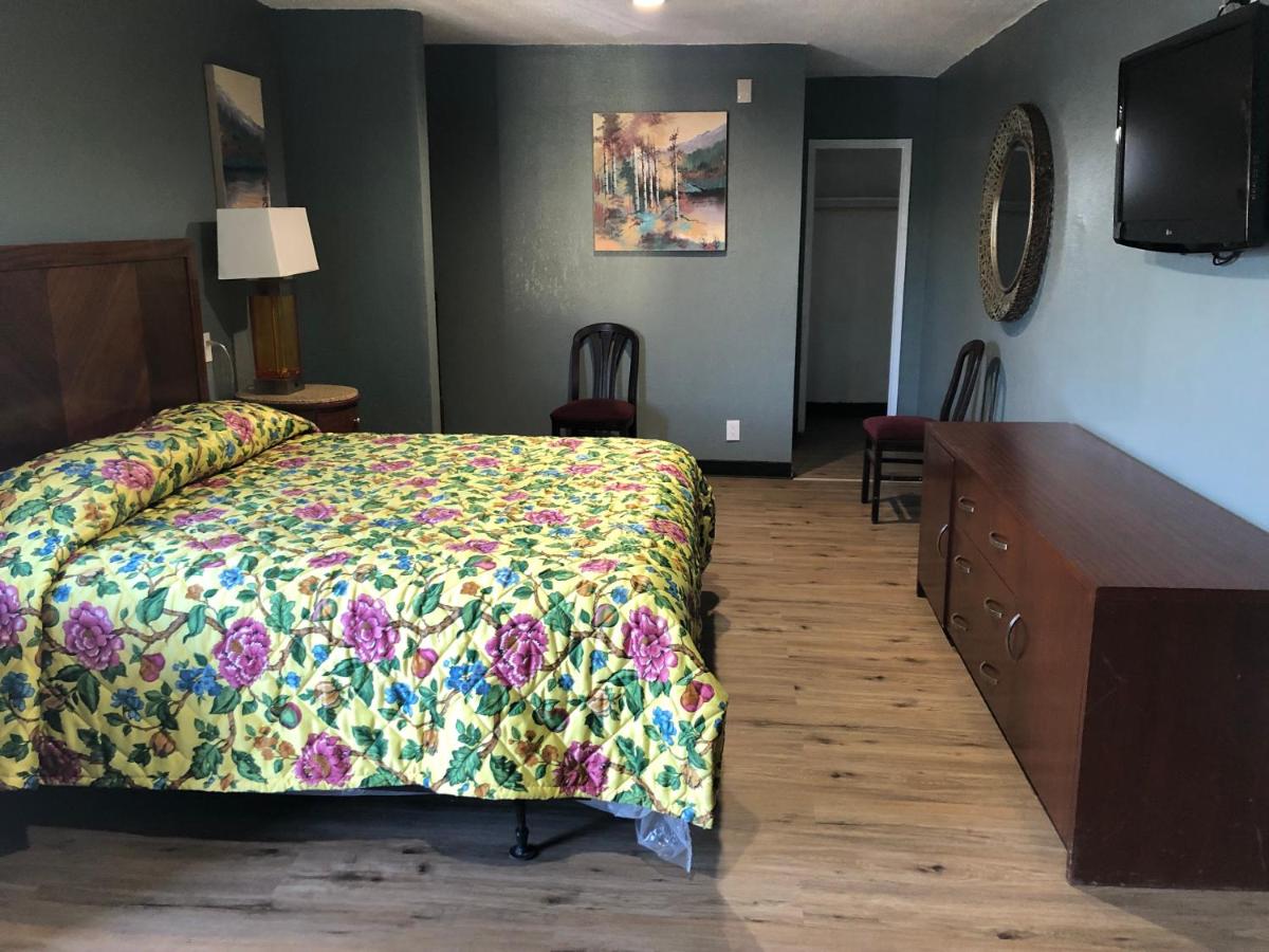King's Castle Motel — photo 8