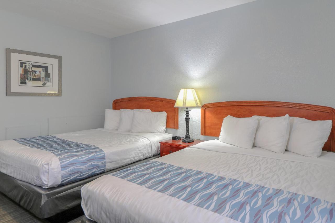 Bales Motel — photo 19