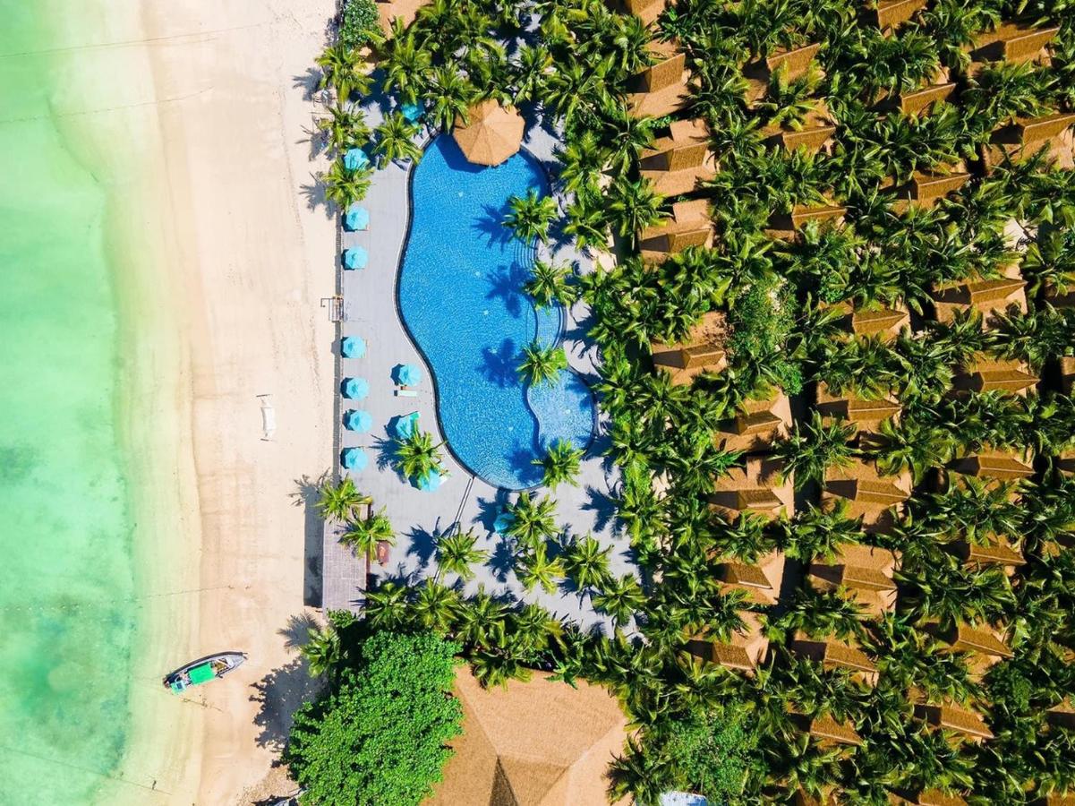 Phi Phi CoCo Beach Resort — quarto