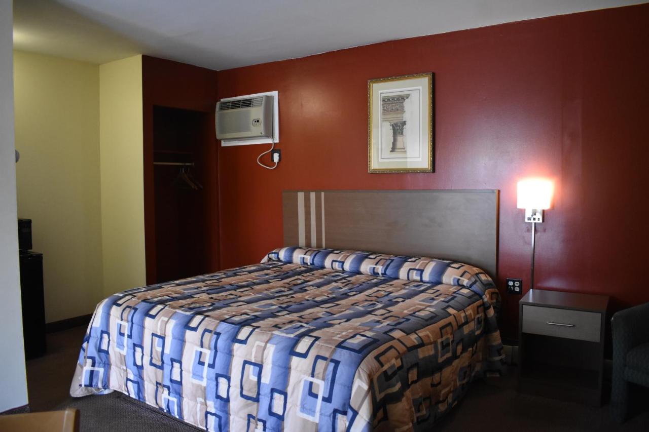 Pittsburgh Motel — photo 16