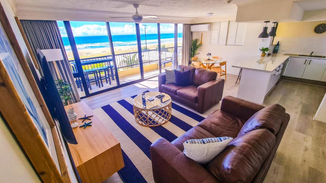Image: Pelican Sands Beach Resort