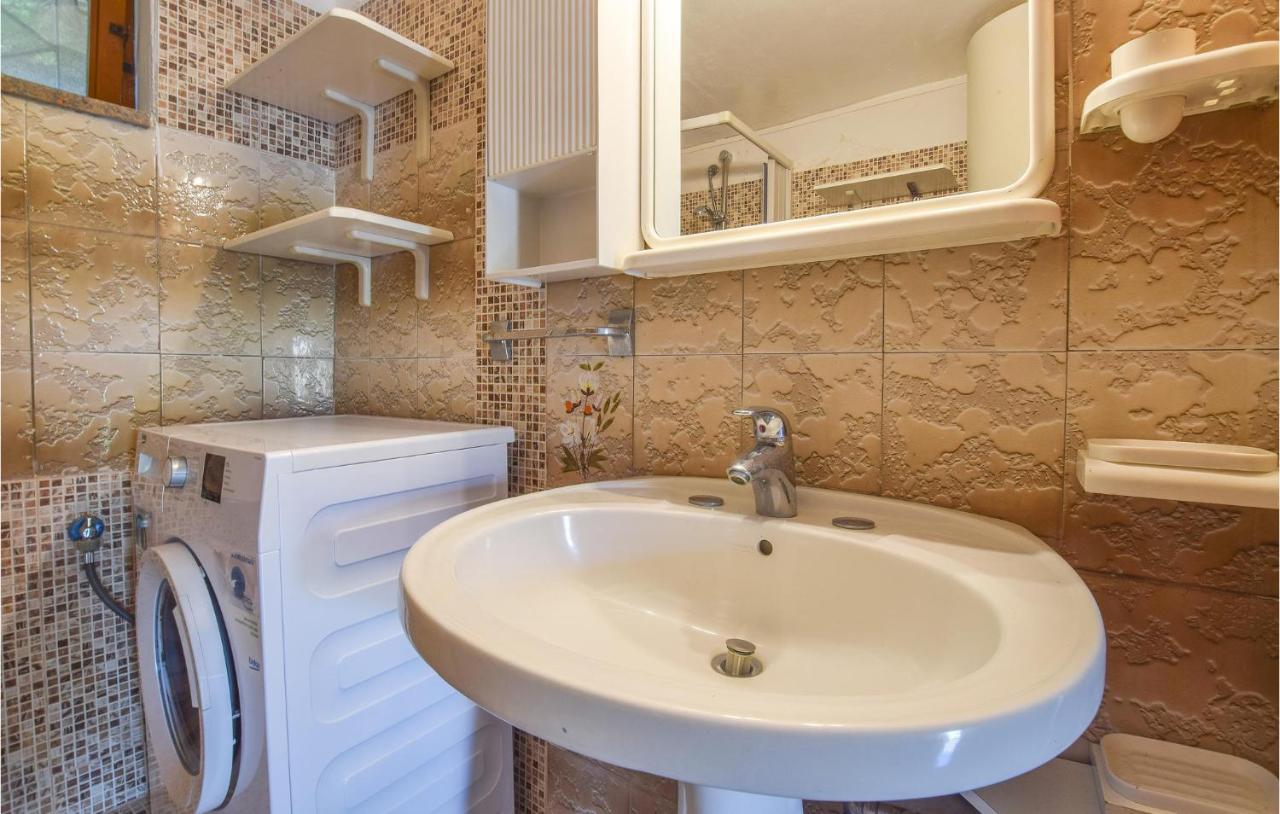 Nice Apartment In Zambrone With 2 Bedrooms And Wifi photo
