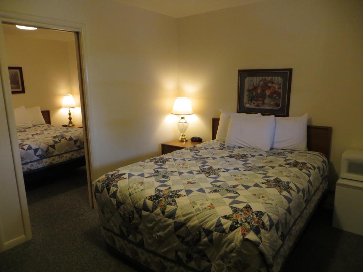 Chief Motel — photo 16