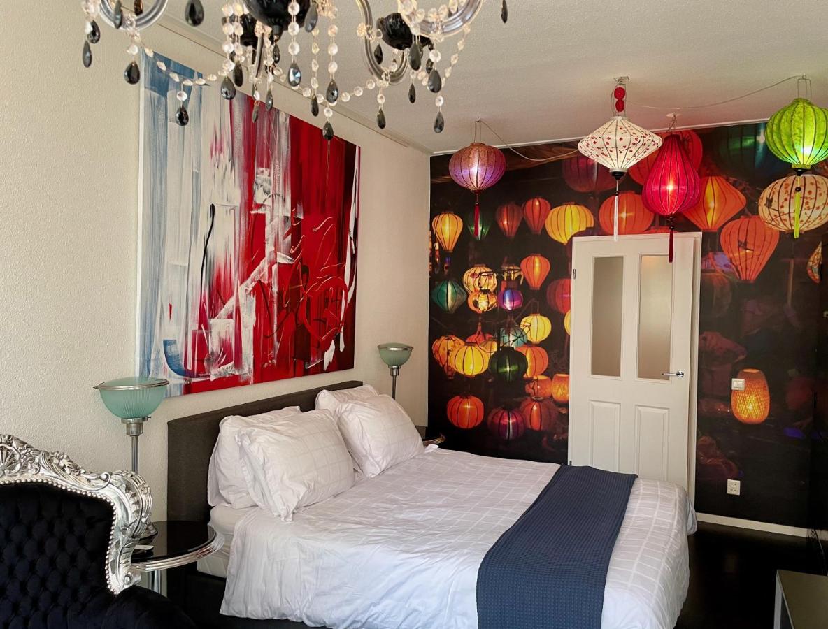 Een bed of bedden in een kamer bij In de Steenstraat