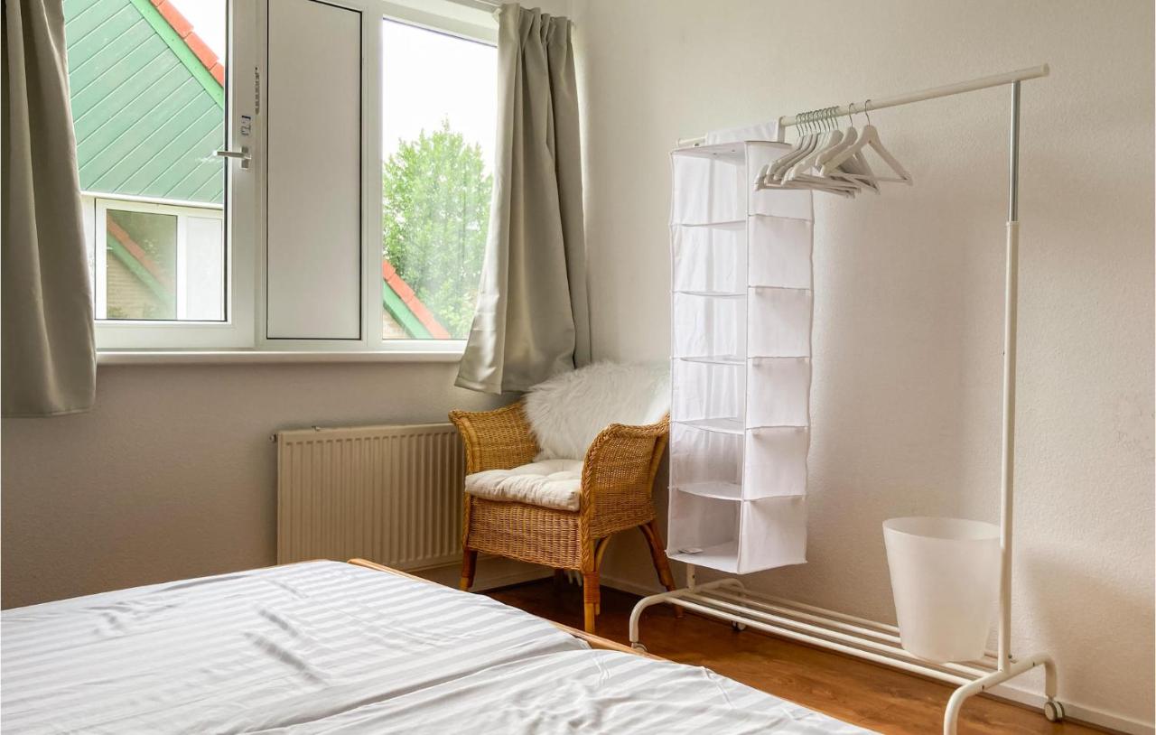 Nice home in Vlagtwedde with Indoor swimming pool, WiFi and 3 Bedrooms,  Vlagtwedde – Ενημερωμένες τιμές για το 2022