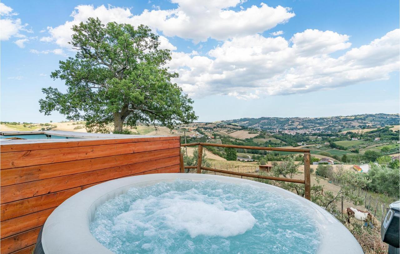 Stunning home in Tolentino with 2 Bedrooms and Internet photo