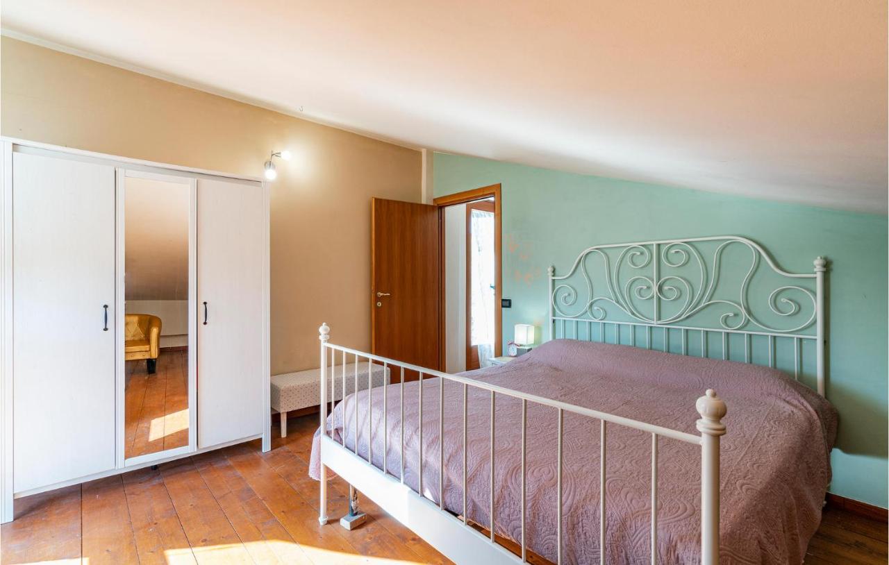 Stunning home in Tolentino with 2 Bedrooms and Internet photo
