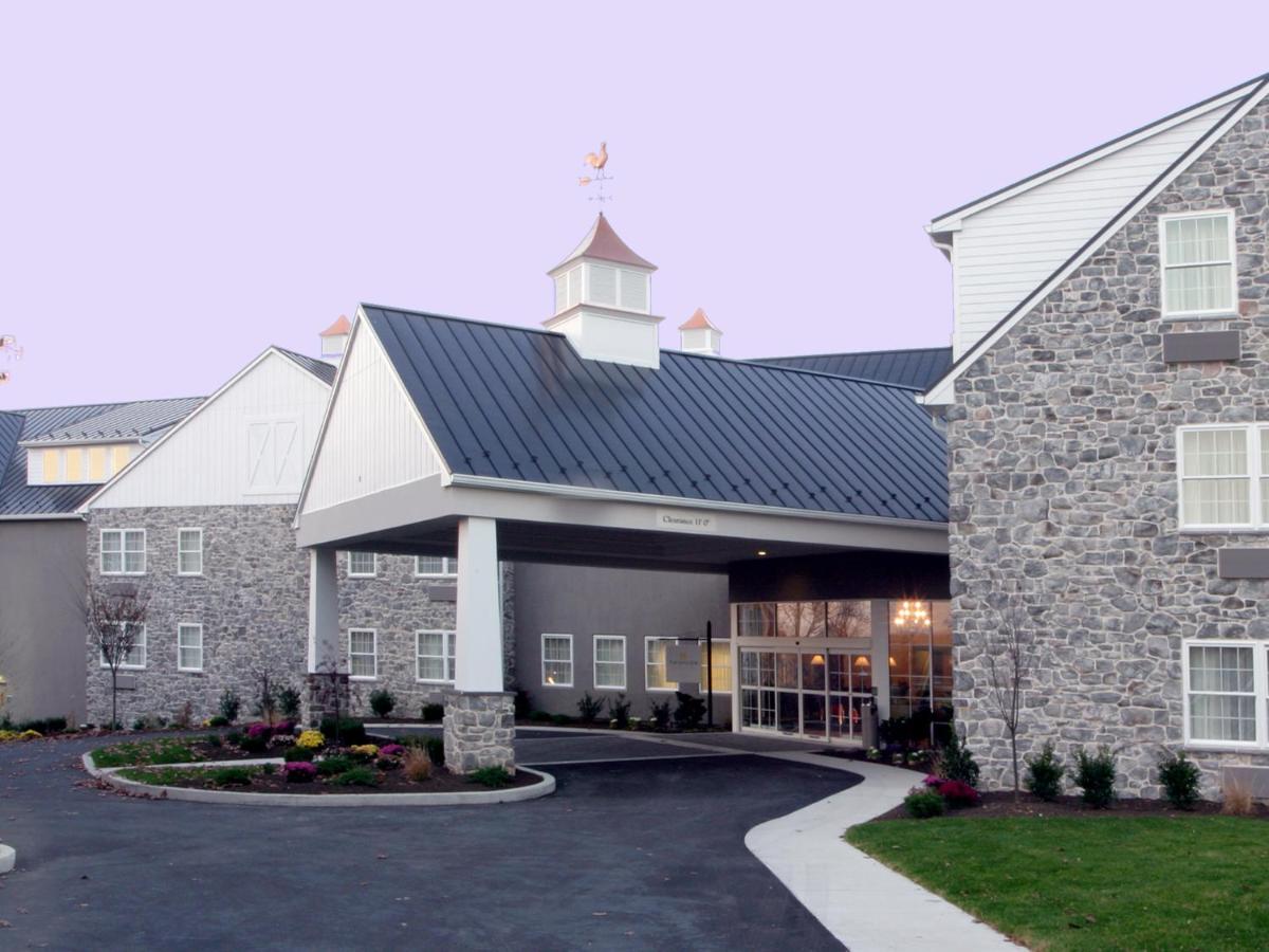 AmishView Inn & Suites — photo 1
