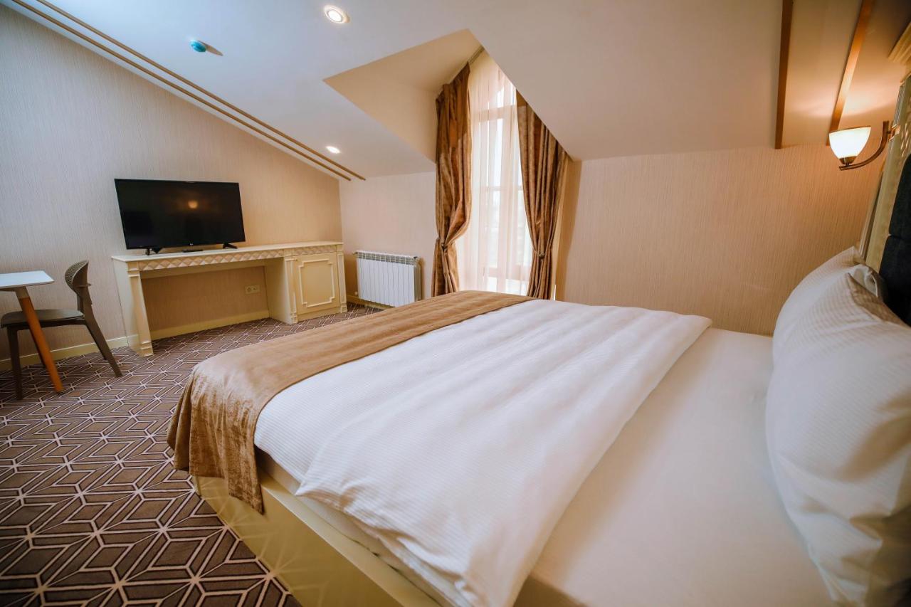 Krone Hotel photo