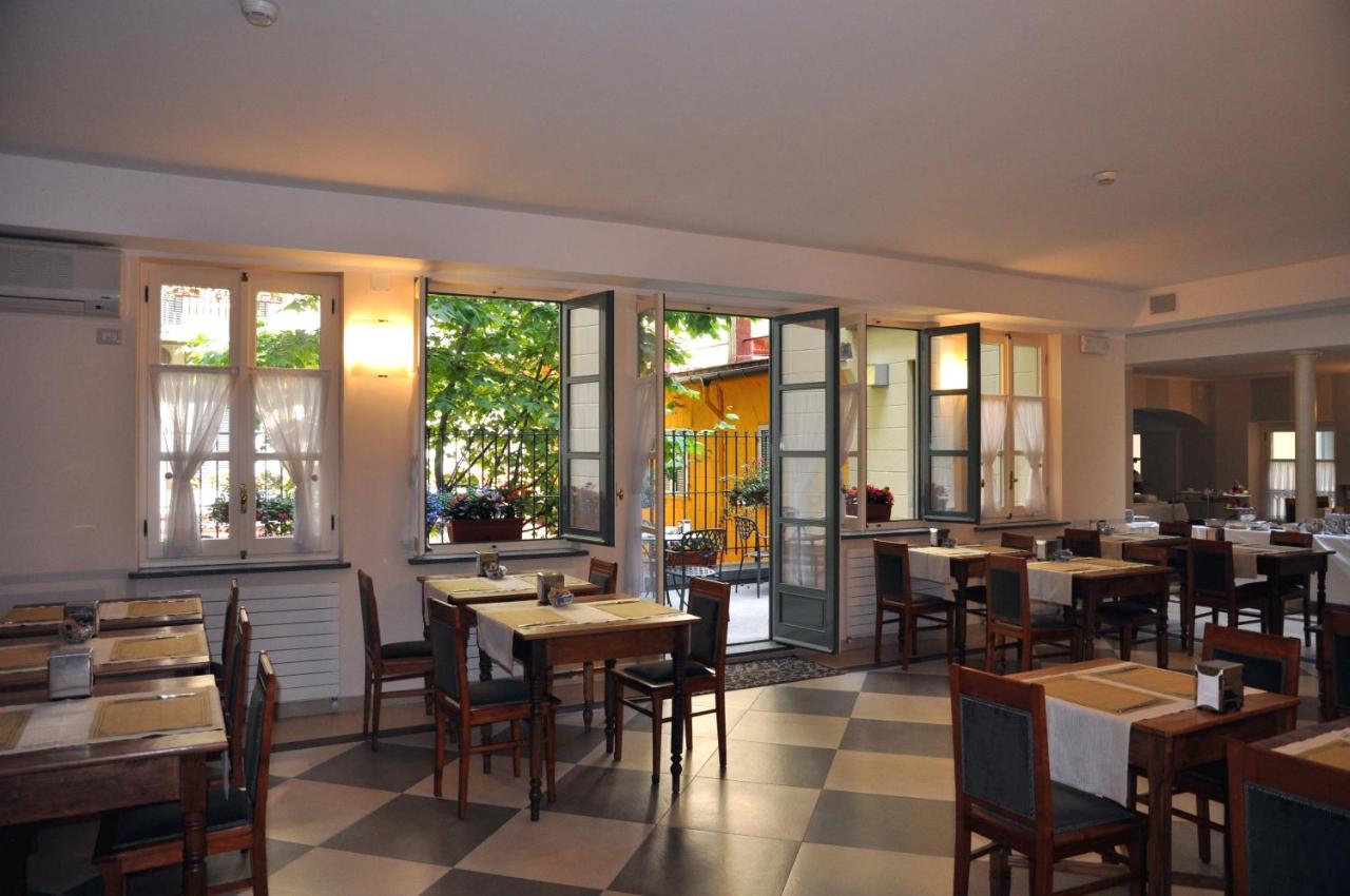 Hotel Roma e Rocca Cavour photo