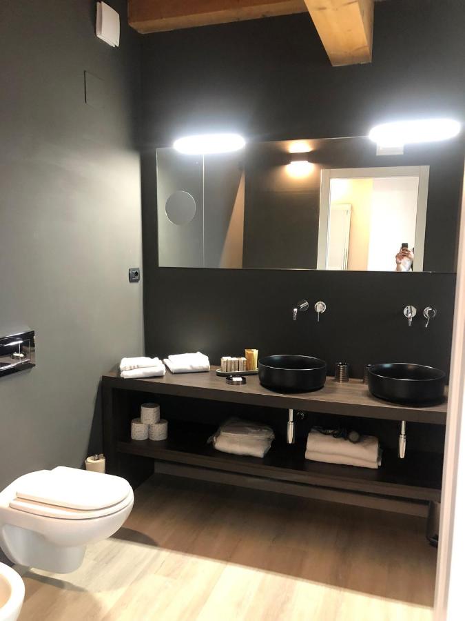 Continental Urban Art Hotel photo