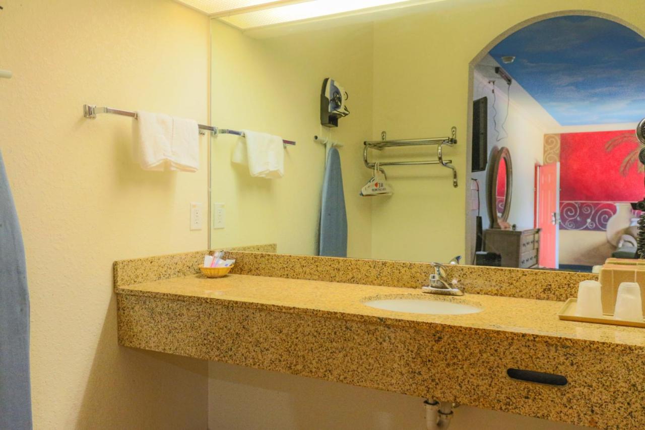 Symphony Inn — photo 13