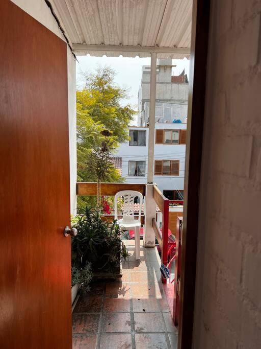Beach: Nice and cozy apt near Barranco with ocean view