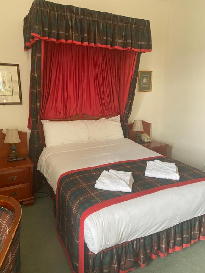 Lovat Arms Hotel - Laterooms