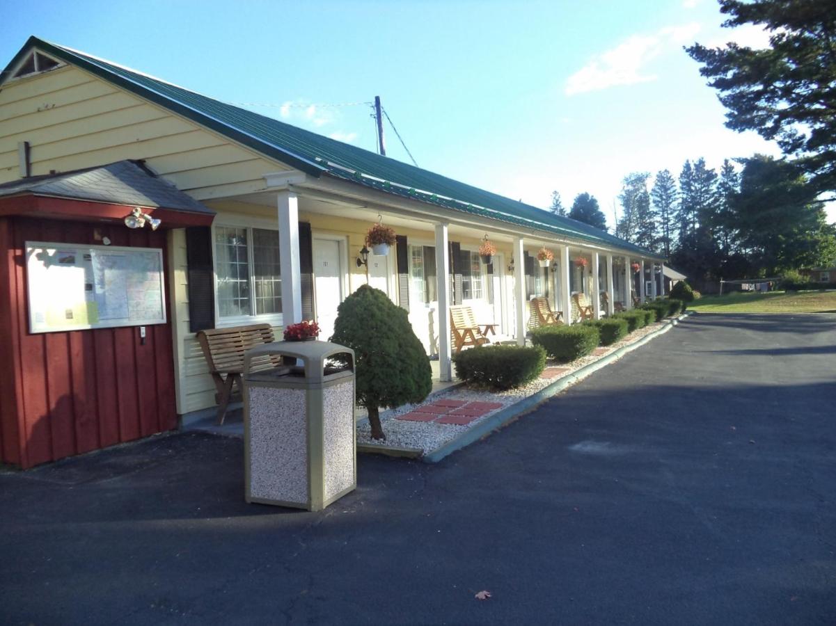 The Weathervane Motel — photo 7