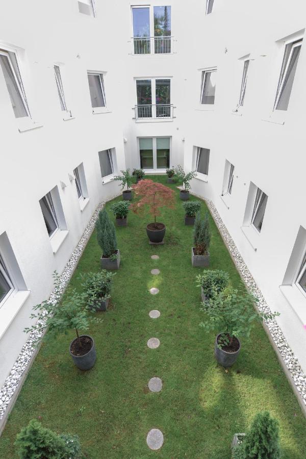 GROBO Apartments