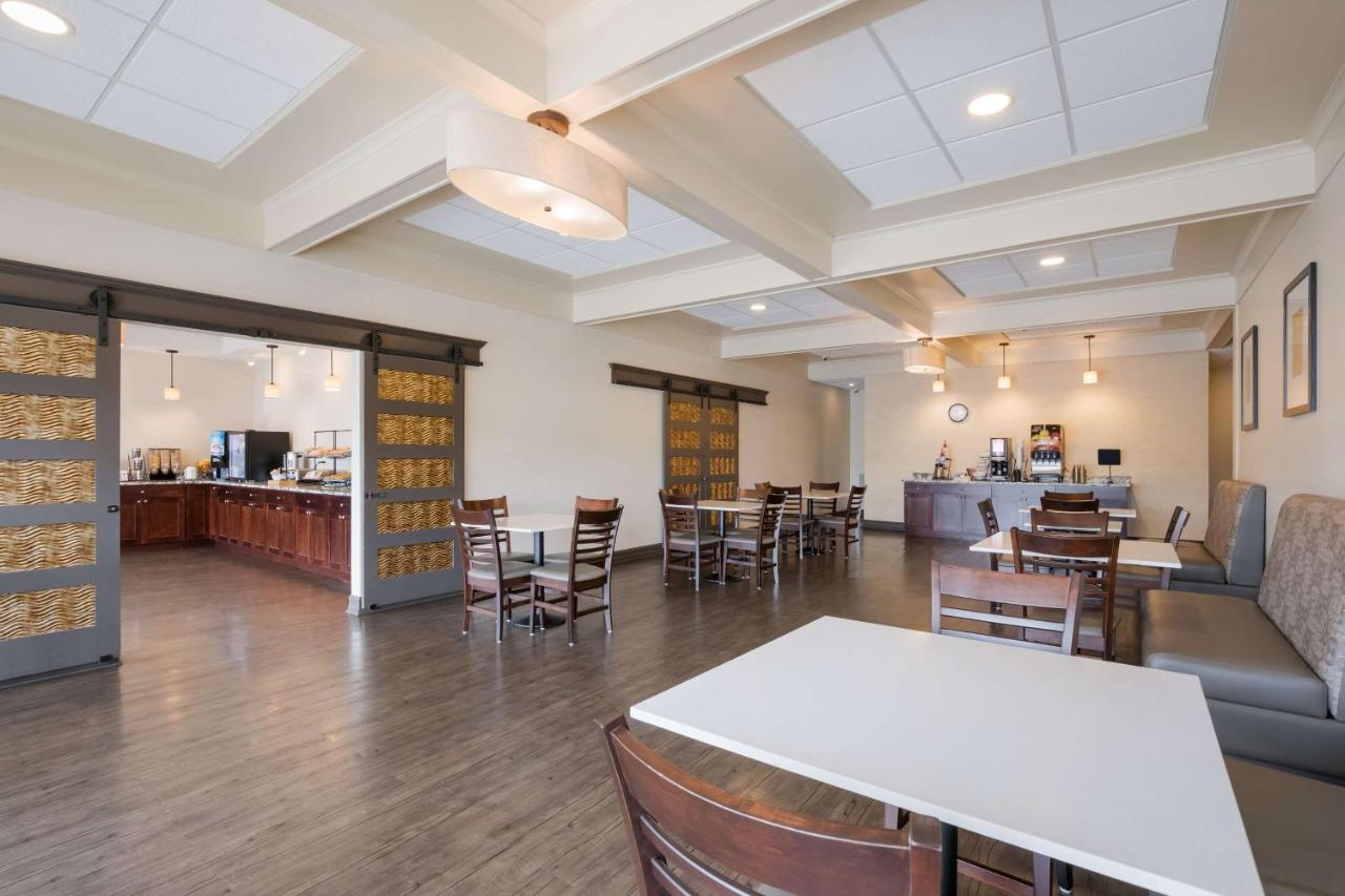 Western Inn — photo 11