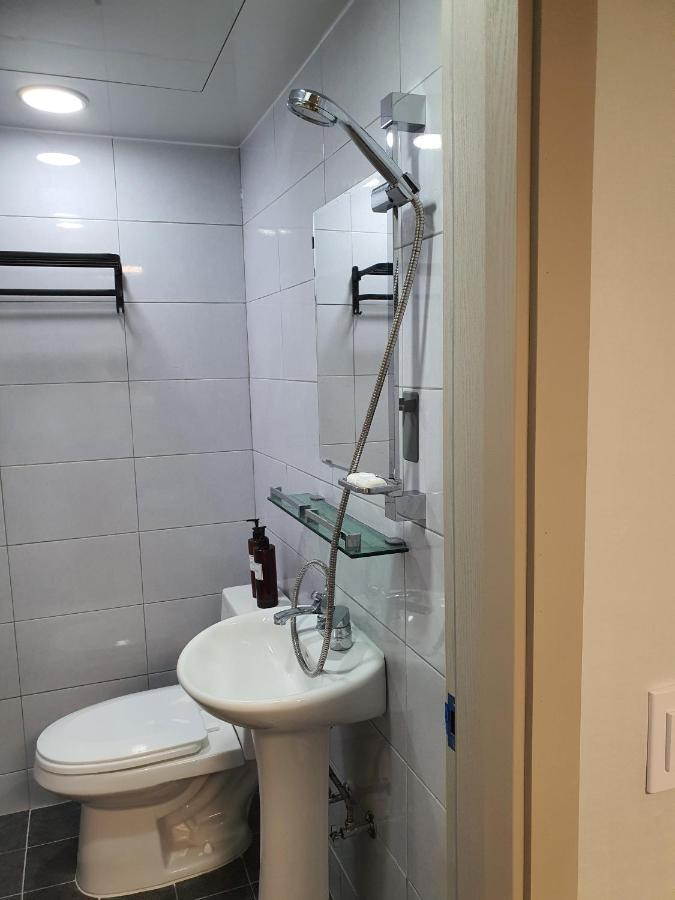 Bunk Backpackers Guesthouse - 2