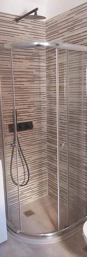 demis Mykonos stay 2 - 3