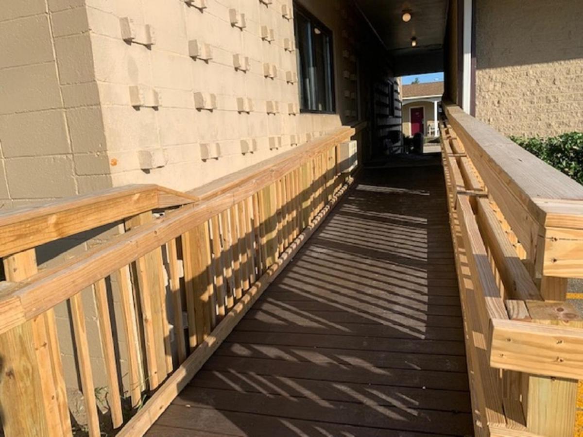 Outer Banks Motor Lodge — photo 8