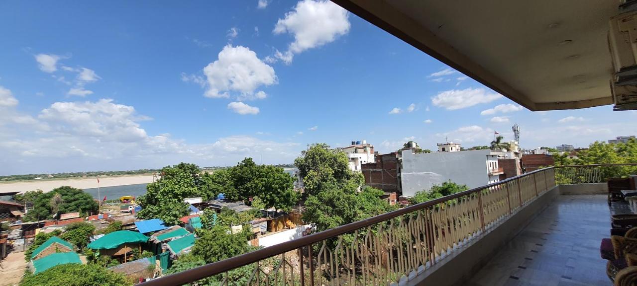 Image: Hotel Temple On Ganges