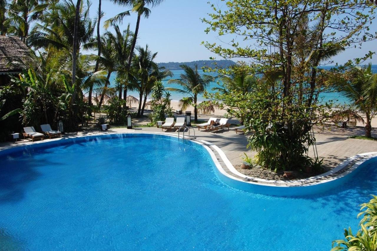 Image: Sandoway Resort