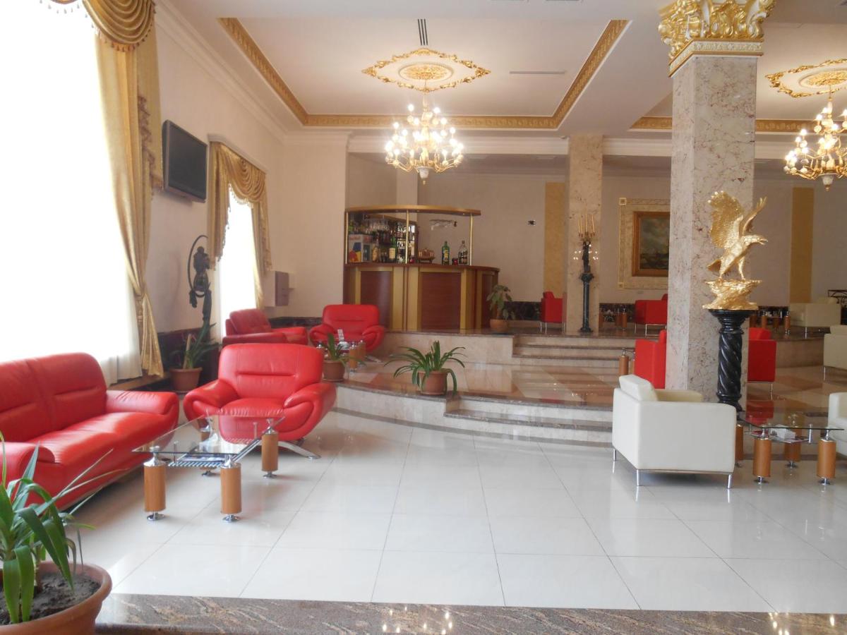 Armenian Royal Palace photo