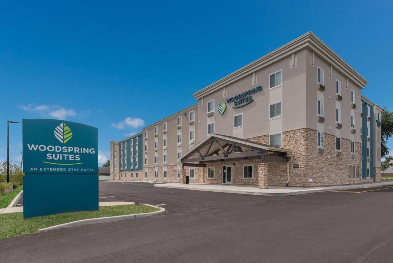 Image: WoodSpring Suites Philadelphia Northeast