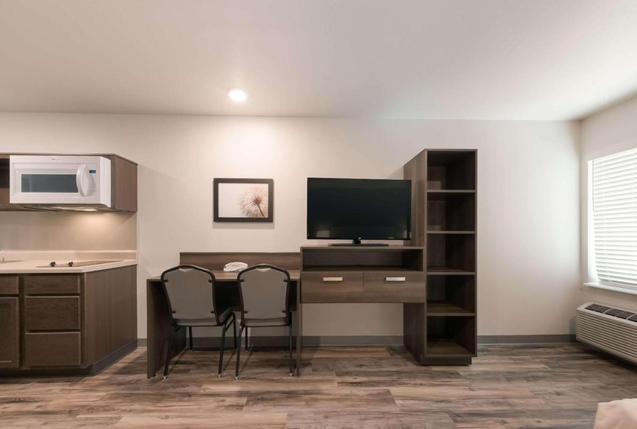 WoodSpring Suites Philadelphia Northeast — photo 20