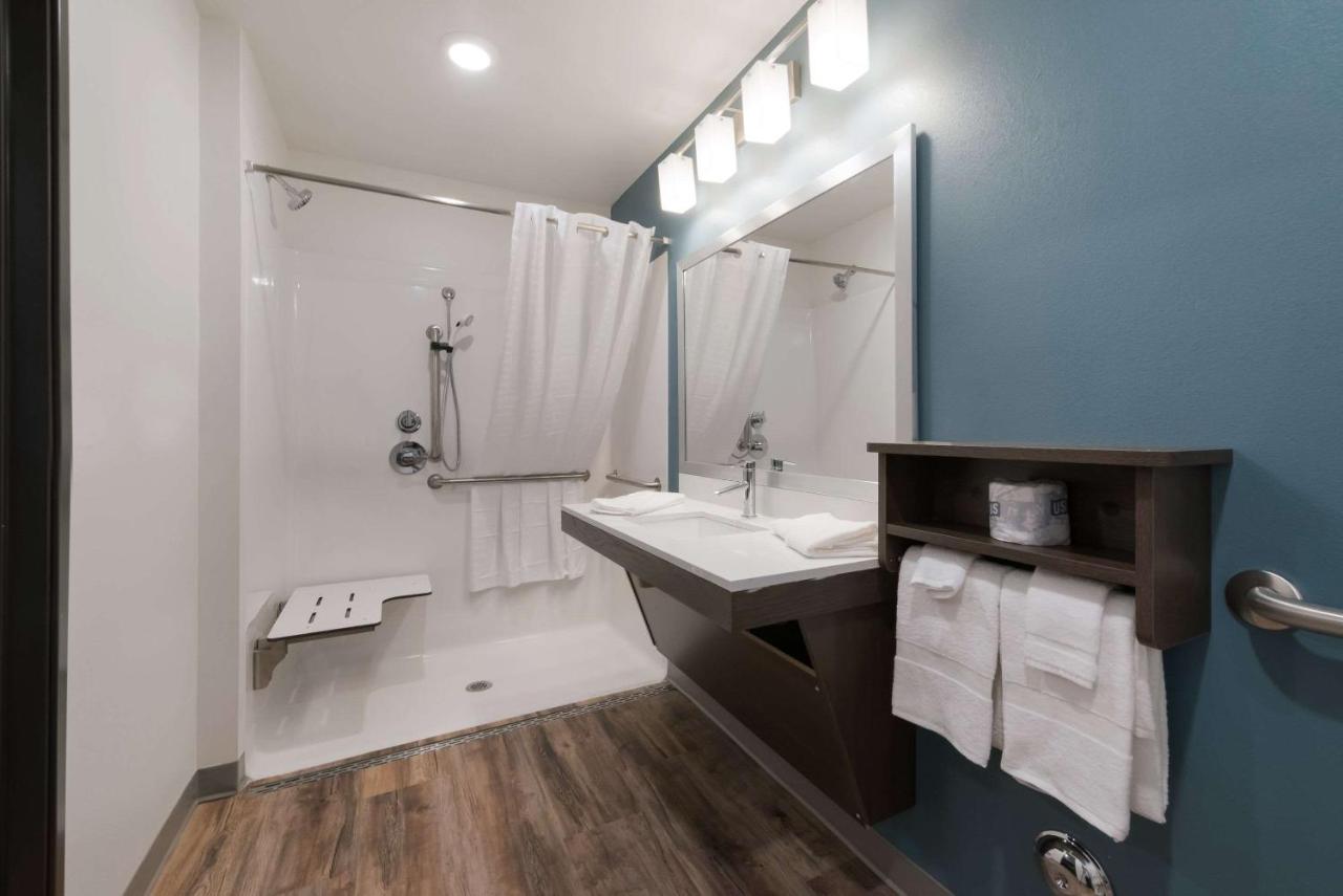 WoodSpring Suites Philadelphia Northeast — photo 8
