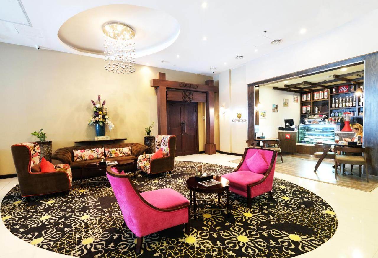 Premier Hotel photo