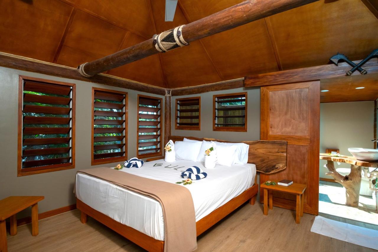 Barefoot Manta Island Resort - 5