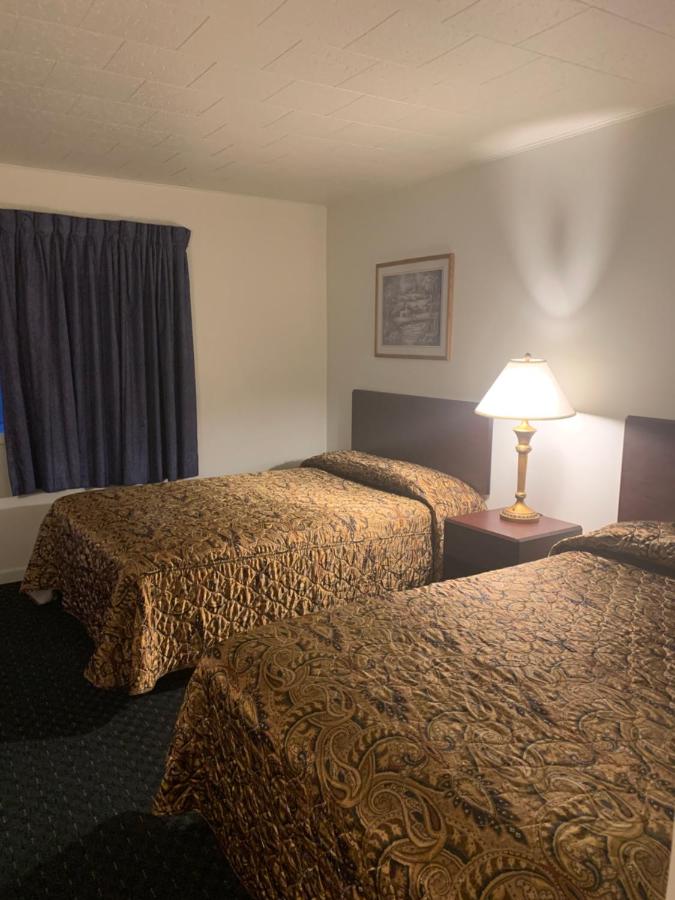 Monticello Inn — photo 16