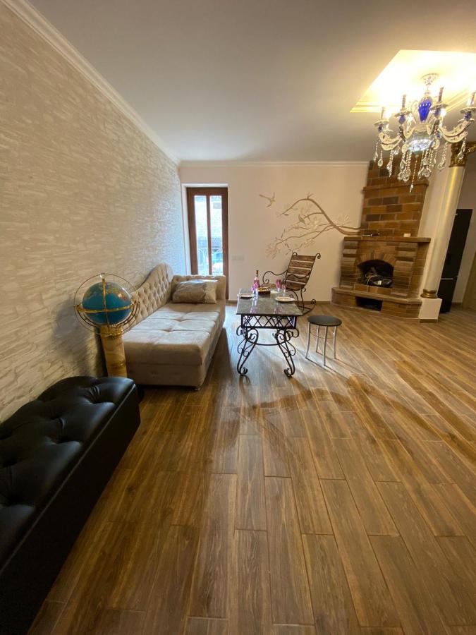 Dily House static_photo