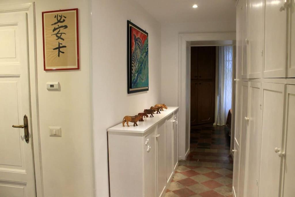 Near Colosseum by Varental 2BR + 1SB - 4