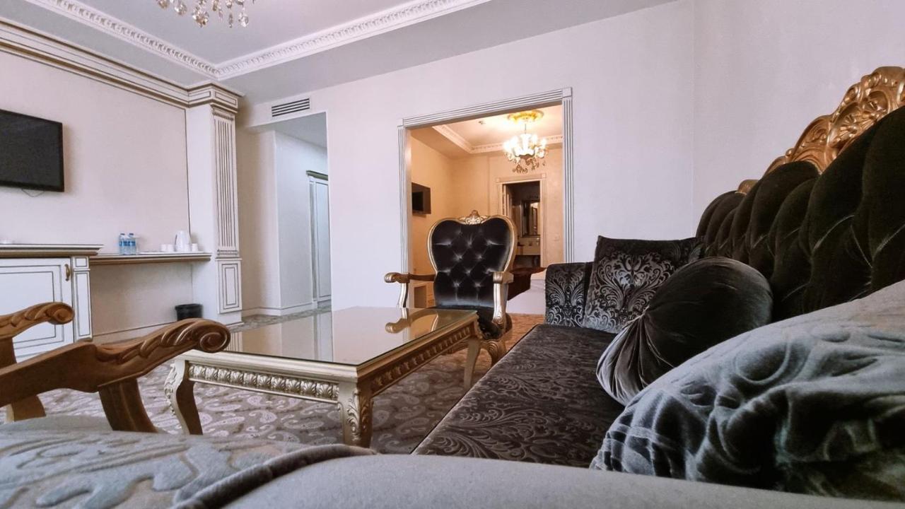 Opera Hotel photo