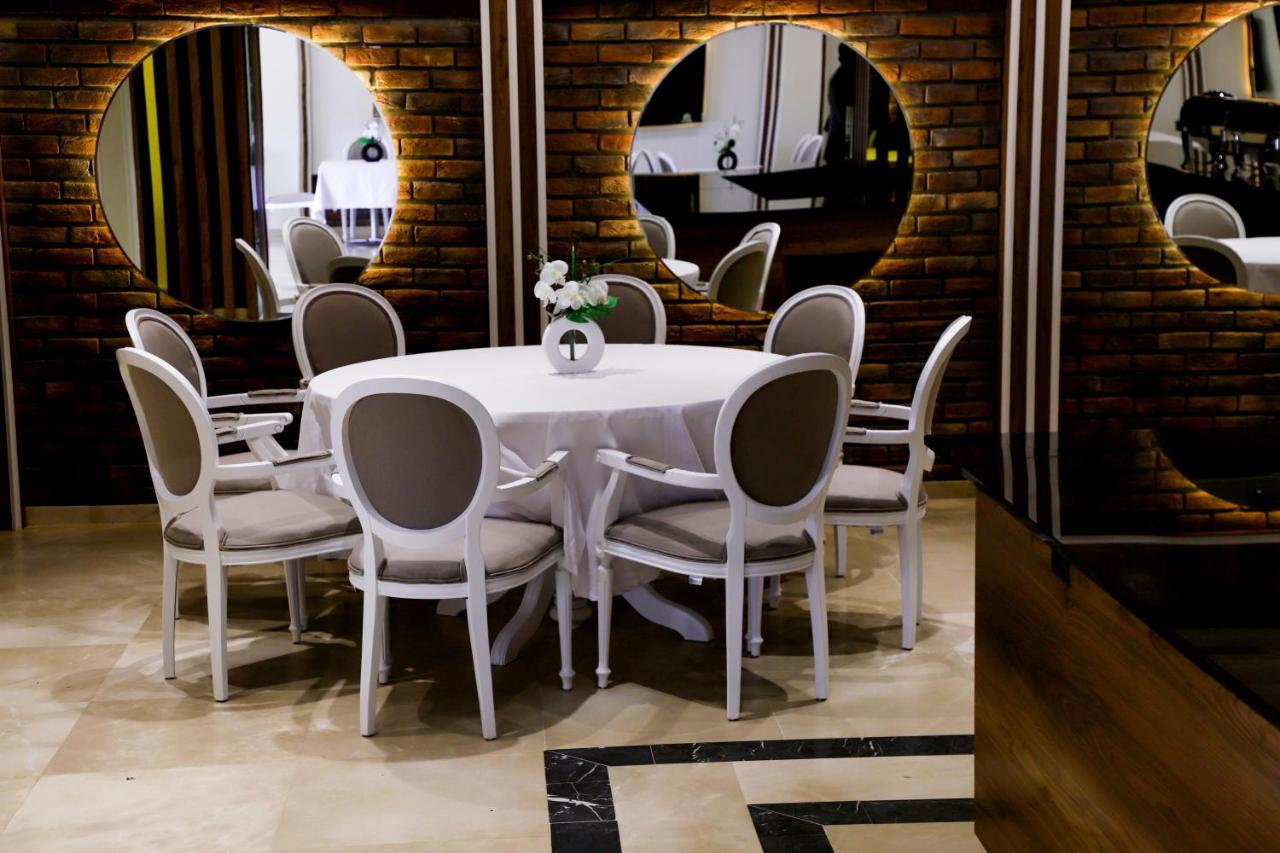 UNITED HOTEL INTERNATIONAL photo