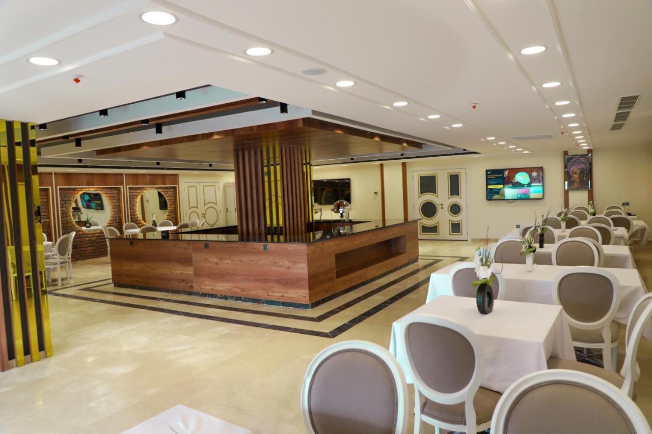 UNITED HOTEL INTERNATIONAL photo