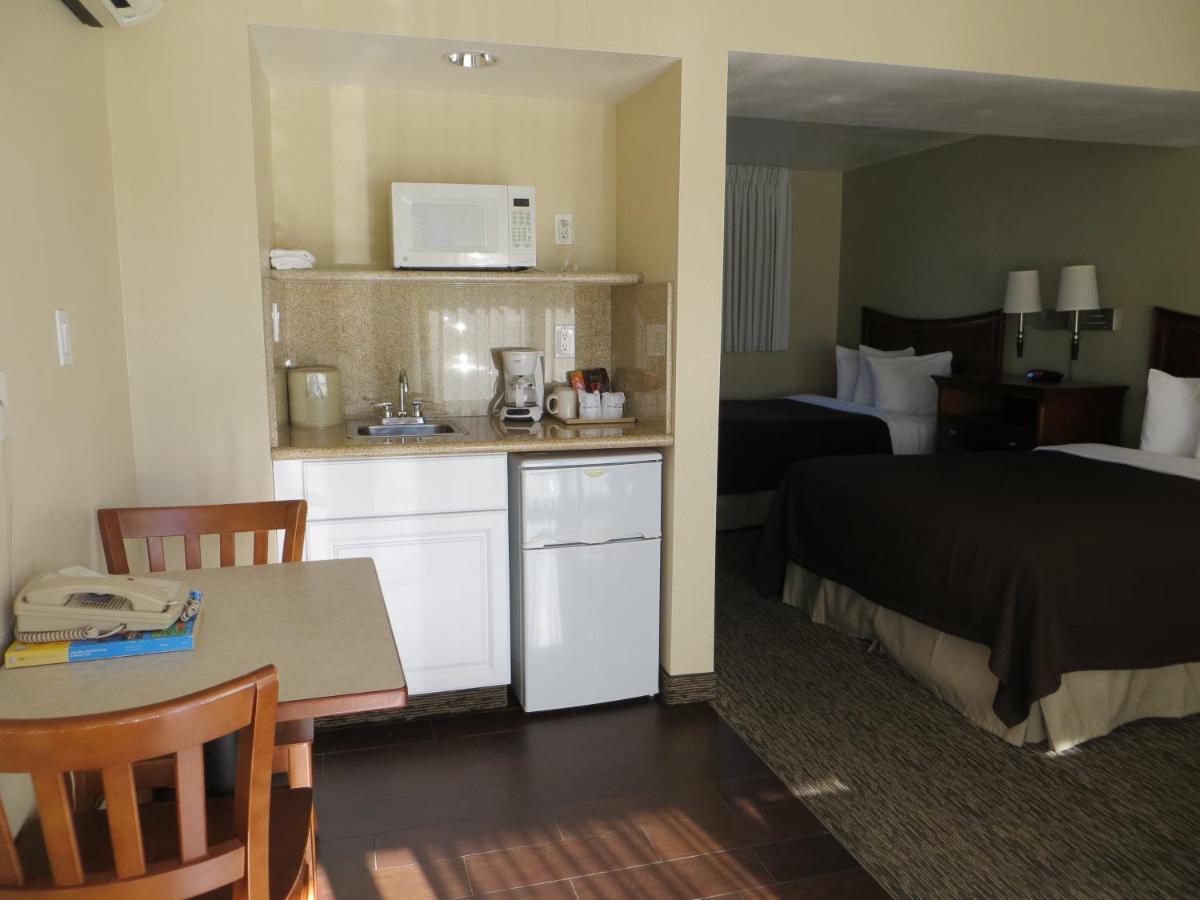 Coronet Motel — photo 14