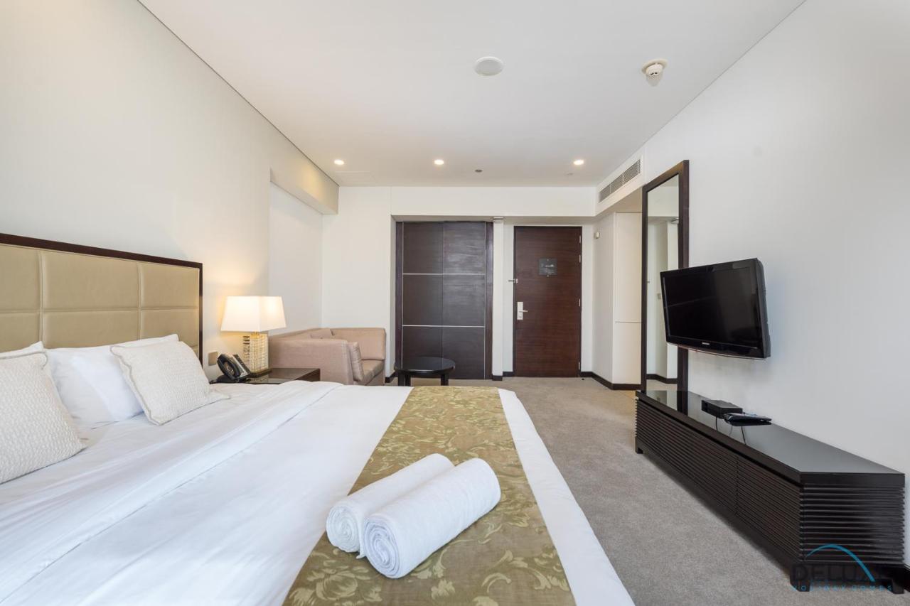 Marina Canal Views from the Balcony, Close to Marina Mall, The Address Residences, Dubai Marina by Deluxe Holiday Homes - 5