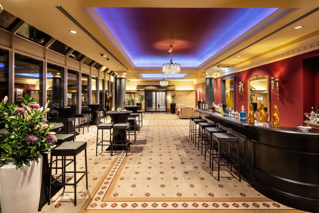 Grand Hotel Wien photo