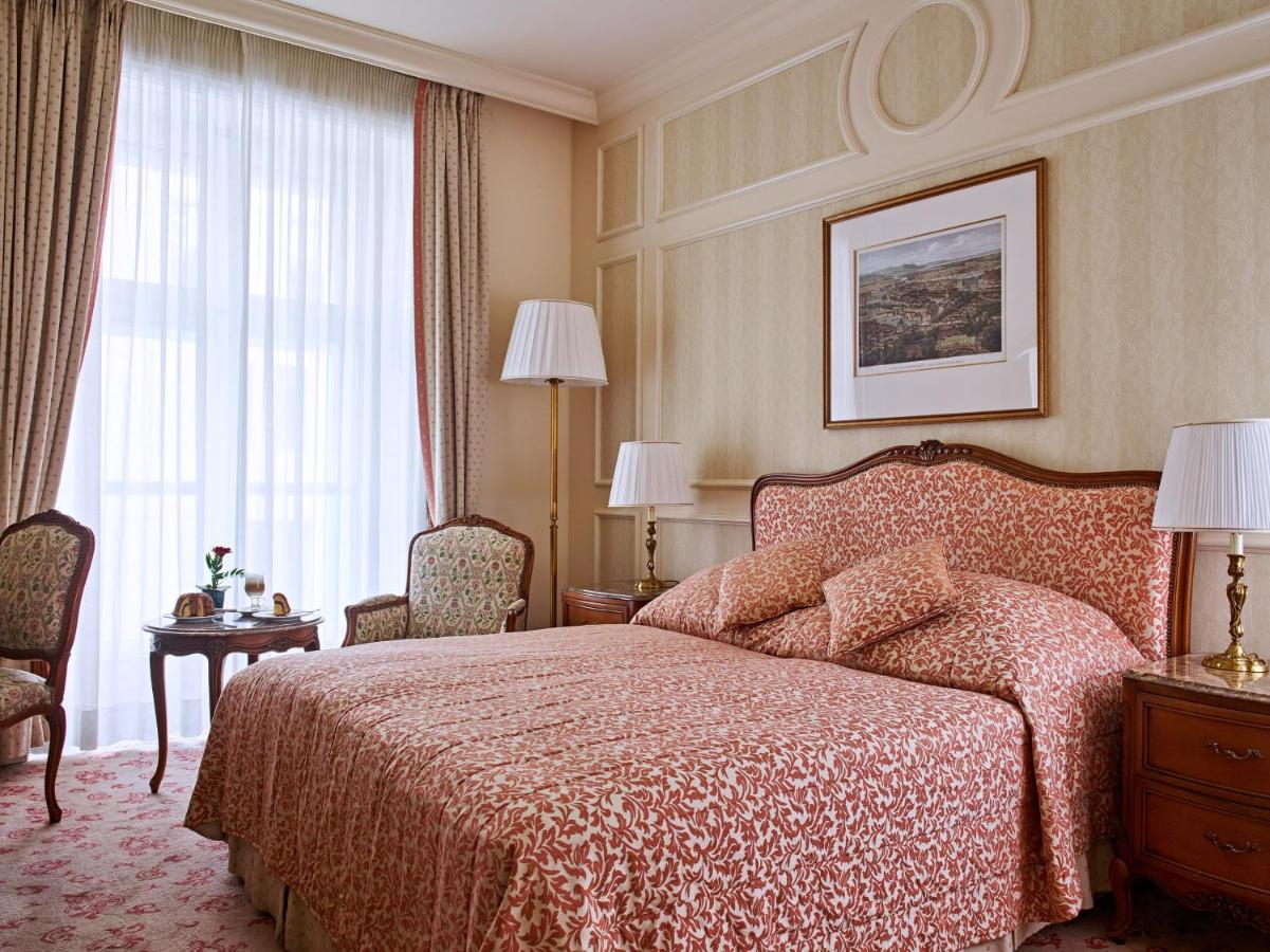 Grand Hotel Wien photo