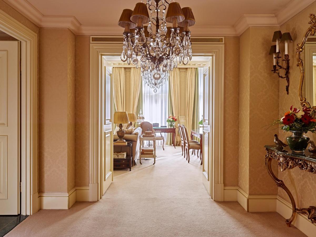Grand Hotel Wien photo