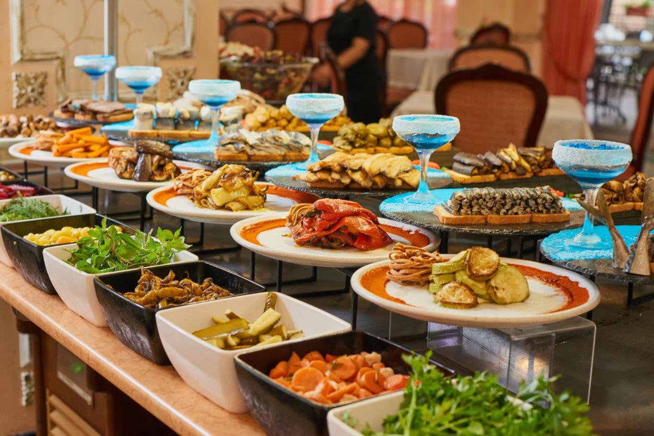 Karolina Hotel photo